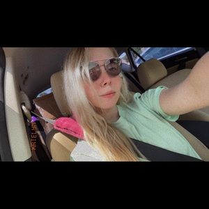 Meet your Posher, Katelyn